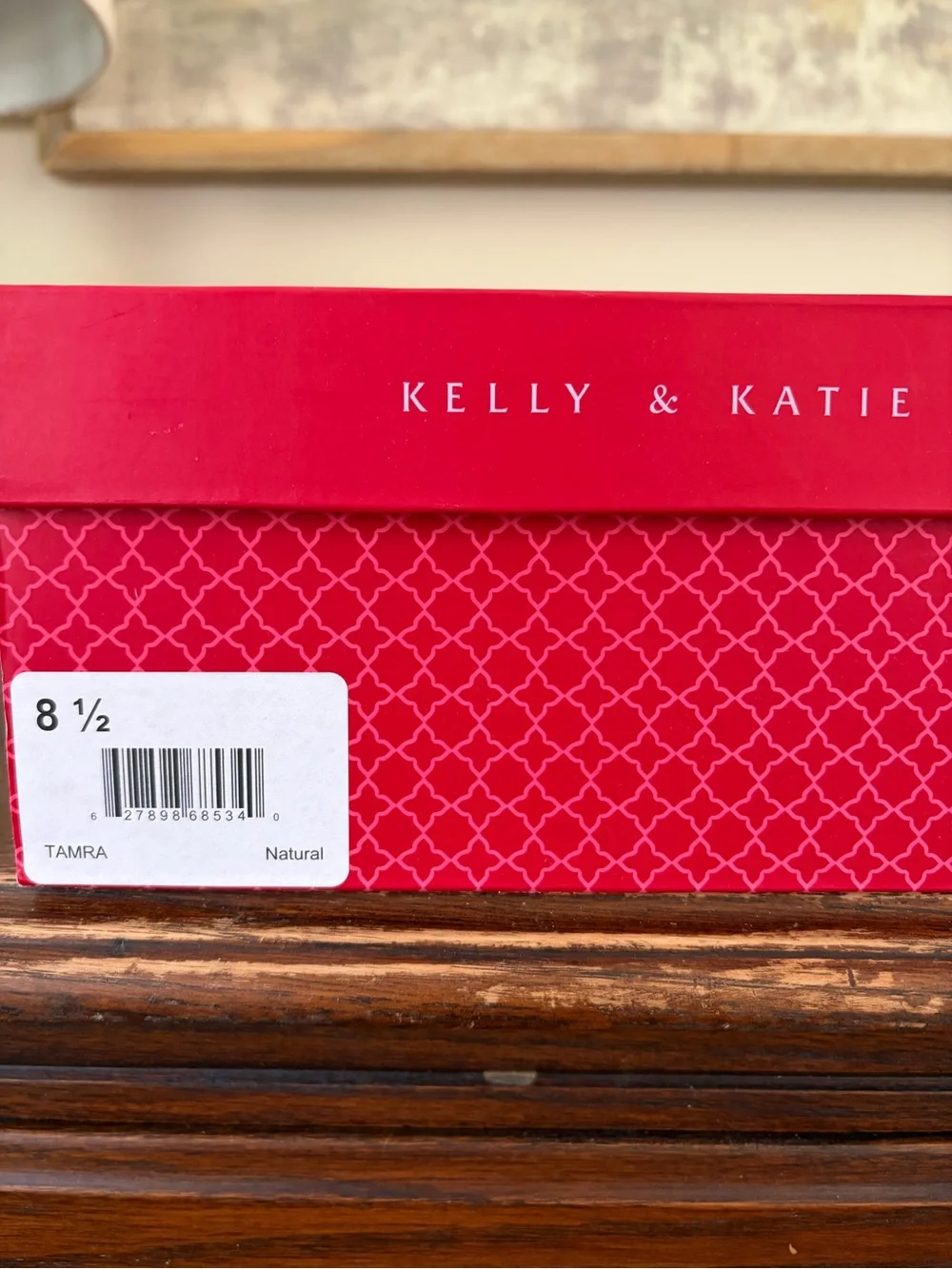 Never worn Kelly and Katie wedge
